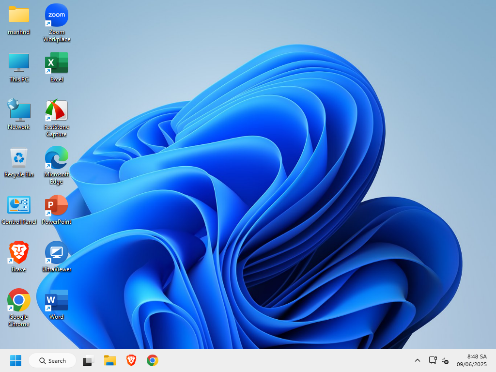 Màn hình Desktop khi cài phiên bản Windows 11 Enterprise LTSC 2024 rebuild by MANHPC.COM
